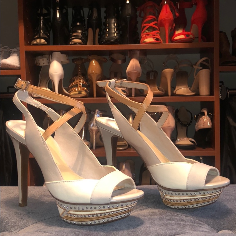 New Gianni Bini Heels